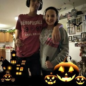 Meet your Posher, Mitzi